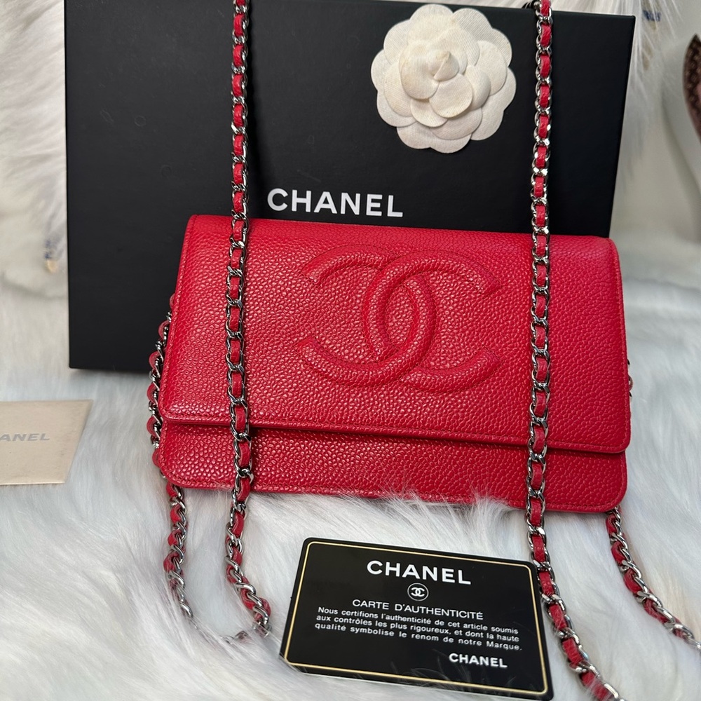 Chanel Caviar Leather Small Flap Bag with Chain - Picture 17 of 17